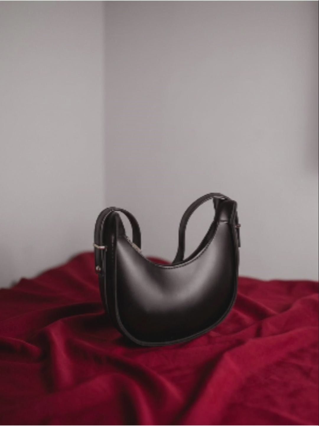 Satchels black moon style Bag
